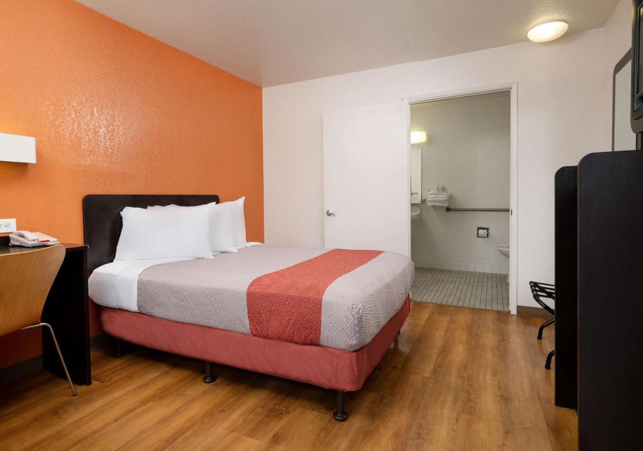 Motel 6-Camarillo, Ca Buitenkant foto