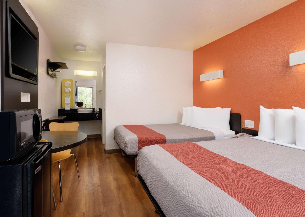 Motel 6-Camarillo, Ca Buitenkant foto