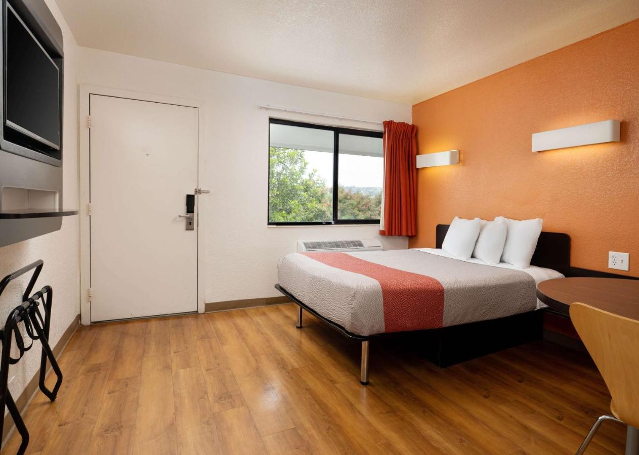 Motel 6-Camarillo, Ca Buitenkant foto