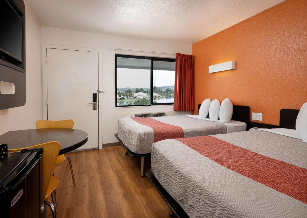 Motel 6-Camarillo, Ca Buitenkant foto